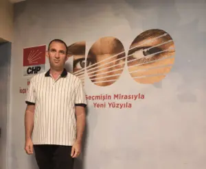 Cumhuriyet Halk Partisi (CHP) İnegöl İlçe Başkanlığı'nda yaşanan istifa dalgası
