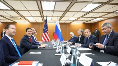 Rusya Dışişleri Bakanı Sergey Lavrov ve ABD Dışişleri Bakanı Marco