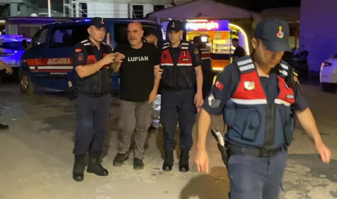 Bursa’nın İnegöl ilçesinde evine düzenlenen uyuşturucu operasyonunda yakalanarak, çıkarıldığı mahkemece
