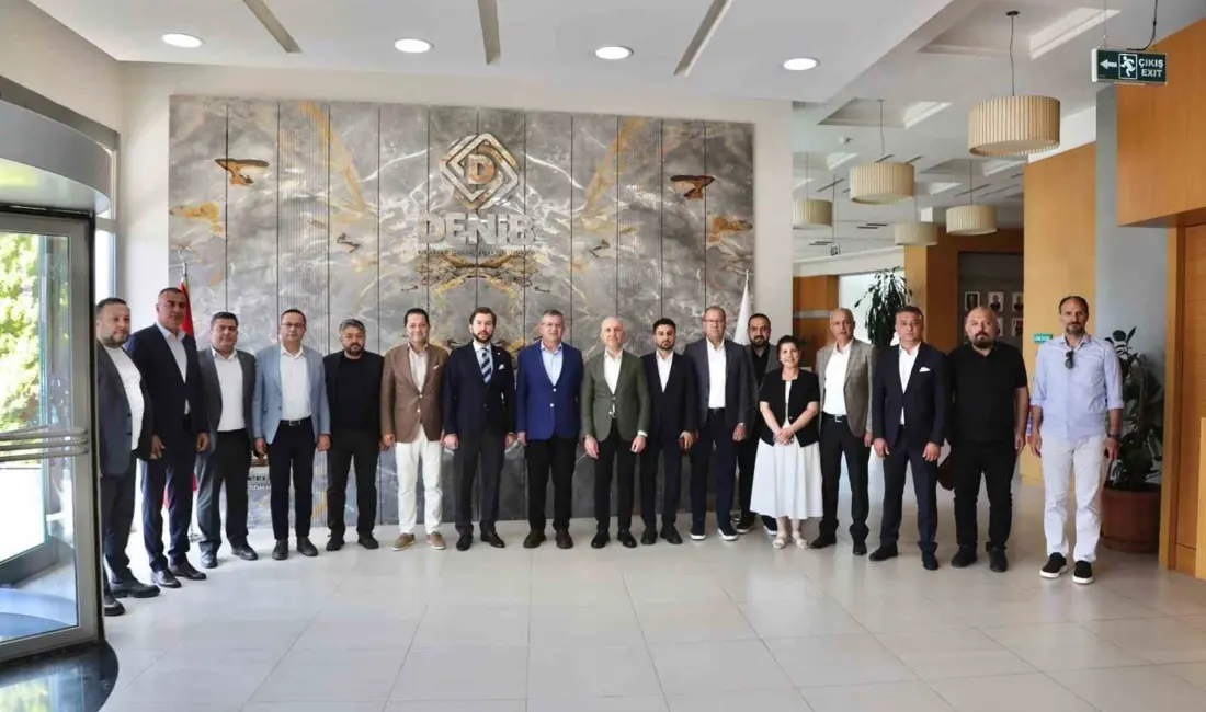 AK Parti Denizli İl Başkanı Muhammet Subaşıoğlu ve İl Yönetim
