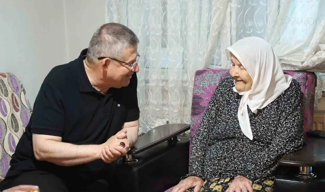AK Parti Denizli İl Başkanı Muhammet Subaşıoğlu ve Merkezefendi İlçe