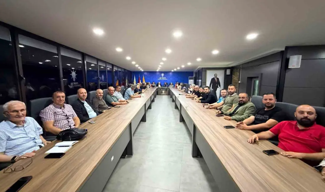 Bilecik’te düzenlenen AK Parti Bilecik İl Yönetim Kurulu Toplantısı’nda yol