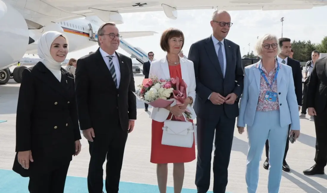 NATO Liderler Zirvesi kapsamında, Almanya Şansölyesi Friedrich Merz ve Danimarka
