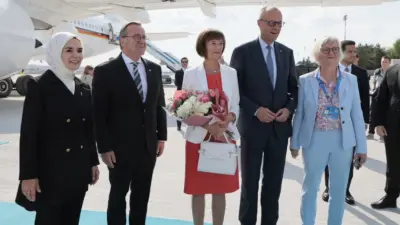 NATO Liderler Zirvesi kapsamında, Almanya Şansölyesi Friedrich Merz ve Danimarka