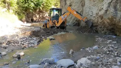 Babadağ Belediyesi, ulaşımdan çevre düzenlemesine, altyapıdan ilaçlama çalışmalarına kadar birçok