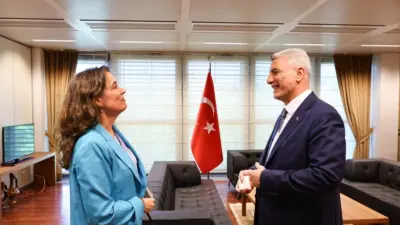 Ticaret Bakanı Ömer Bolat, Brüksel’de Avrupa Otomobil Üreticileri Birliği (ACEA)