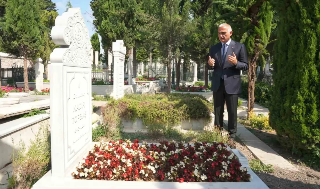 Kültür ve Turizm Bakanı Mehmet Nuri Ersoy, İstanbul’da Fatih Külliyesi