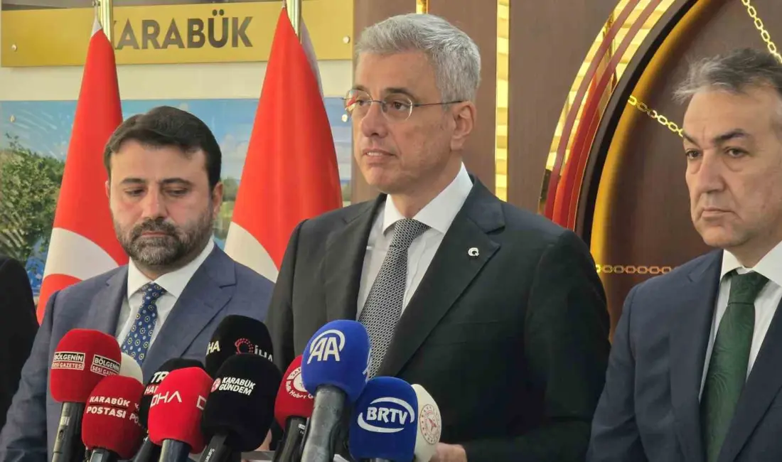 Sağlık Bakanı Prof. Dr. Kemal Memişoğlu, Türkiye’nin sağlıkta dünyanın örnek