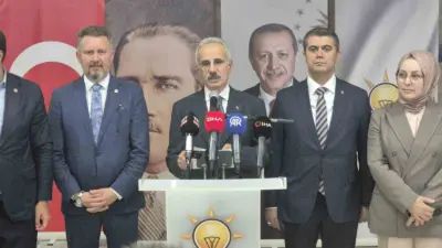 Ulaştırma ve Altyapı Bakanı Abdulkadir Uraloğlu, Halkalı-Kapıkule Hızlı Tren Projesi’nin