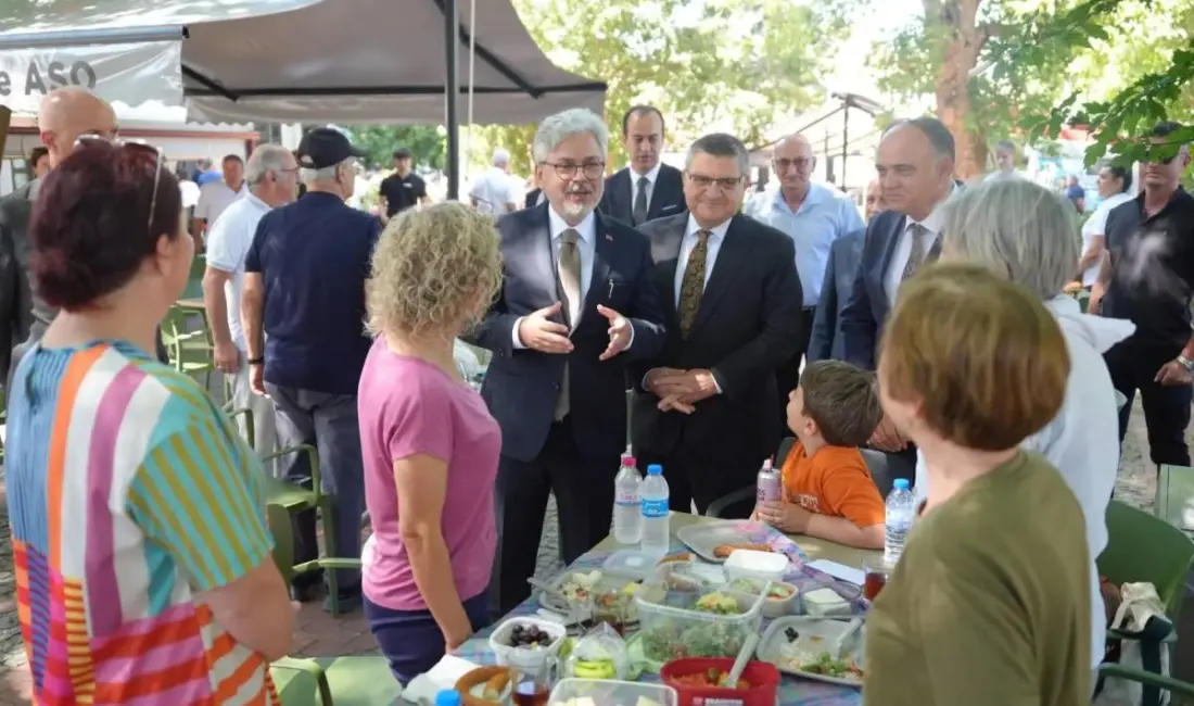 Milli Eğitim Bakan Yardımcısı Ömer Faruk Yelkenci, çeşitli program ve