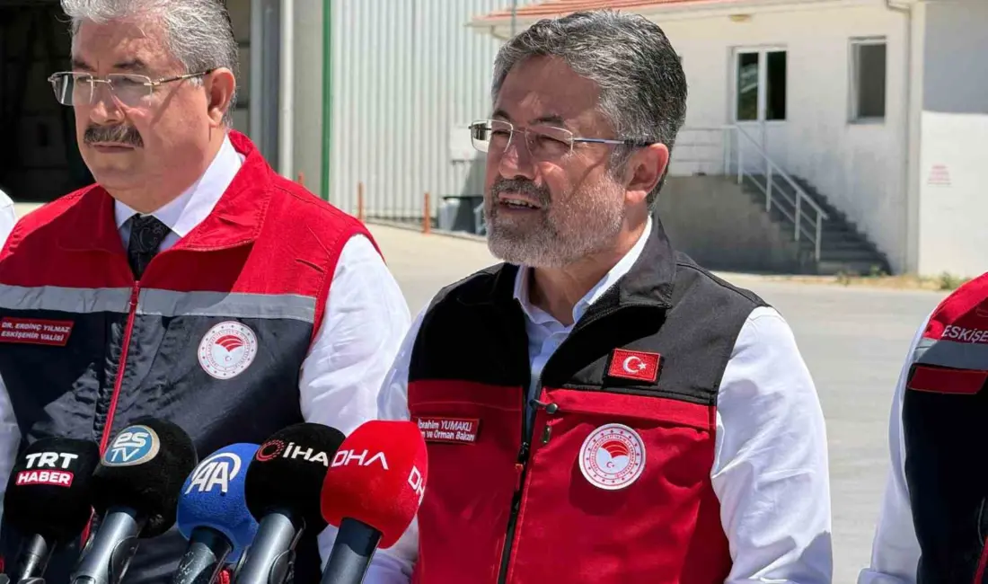 Eskişehir’in Sivrihisar Toprak Mahsulleri Ofisi Ajans Amirliğini (TMO) ziyaret eden