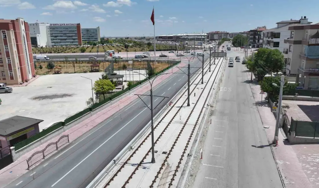 Konya Büyükşehir Belediyesi tarafından yapımı sürdürülen Adliye-Şehir Hastanesi Tramvay Uzatma