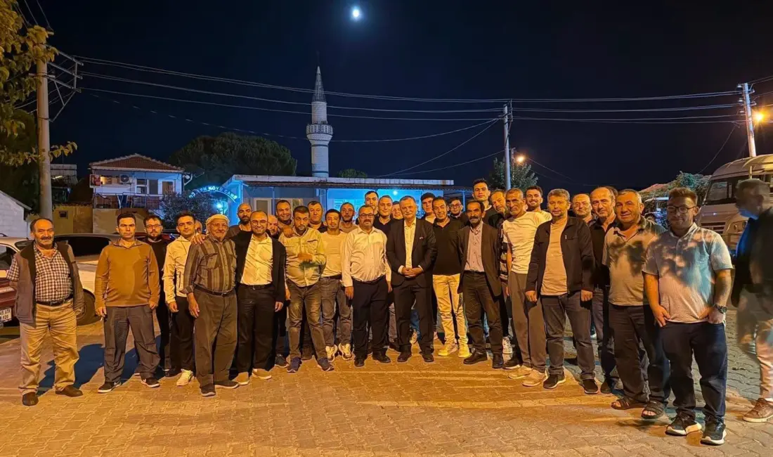 Yunusemre Belediye Başkanı Semih Balaban, kırsal mahalle ziyaretleri kapsamında Düzlen