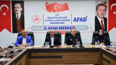 Malatya Büyükşehir Belediye Başkanı Sami Er, AFAD değerlendirme ve koordinasyon