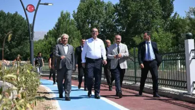 Yeşilyurt Belediye Başkanı Prof. Dr. İlhan Geçit’in seçim döneminde kamuoyuyla