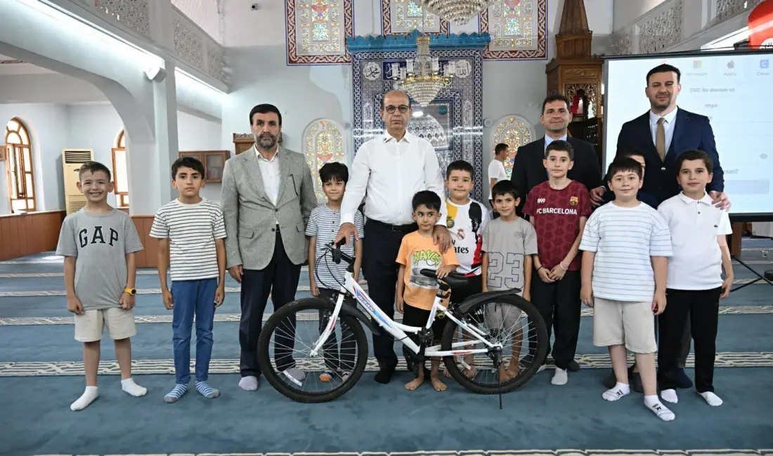 Yeşilyurt Belediye Başkanı Prof. Dr. İlhan Geçit, Yeşilyurt Belediyesi Gençlik