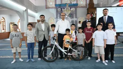 Yeşilyurt Belediye Başkanı Prof. Dr. İlhan Geçit, Yeşilyurt Belediyesi Gençlik