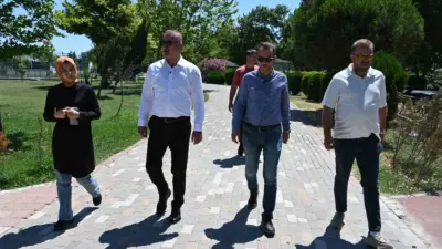 Karacabey Belediye Başkanı Fatih Karabatı, ilçe genelinde sürdürülen yatırım, bakım