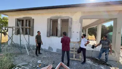 Malatya’nın Akçadağ ilçesinde yapımı devam eden yeni mezarlık alanı, kademe