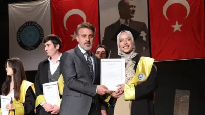 Bursa Büyükşehir Belediye Başkan Vekili Şahin Biba, kendisinin de mezunu