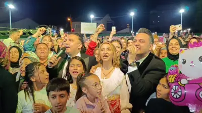Bilecik’te düzenlenene ’Şalvar Gecesi’nde Rumeli Orhan & Kemal kardeşlerin seslendirdikleri