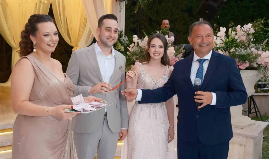 Bursa iş dünyasının temsilcileri, iş insanı Mehmet Oruç’un kızı Çağla