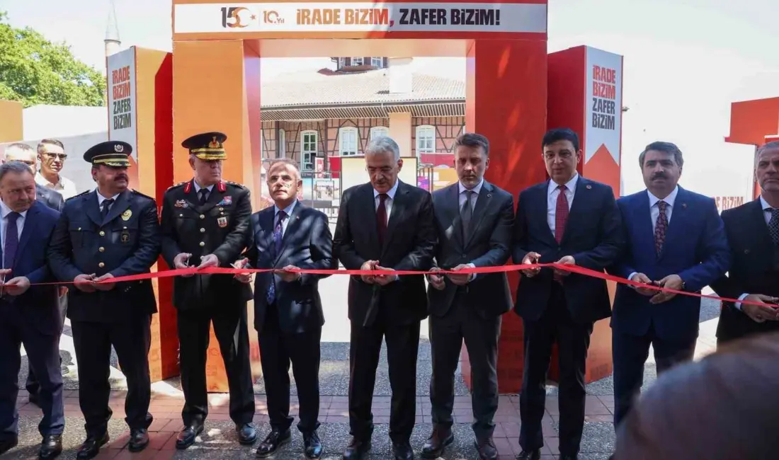 Bursa Valiliği koordinasyonunda ‘İrade Bizim, Zafer Bizim’ temasıyla düzenlenen 15