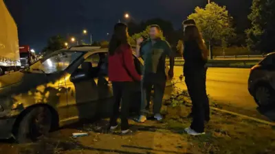 Bursa’nın Nilüfer ilçesinde kontrolden çıkan otomobilin tıra çarpması sonucu meydana