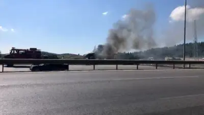 Bursa’nın Gemlik ilçesinde seyir halinde olan bir tır, Dürdane rampasında