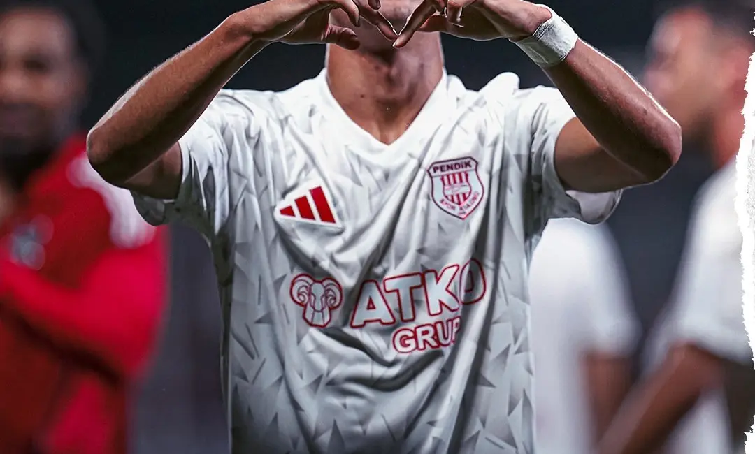Bursaspor, Eyüpspor’un 19 yaşındaki milli sağ beki Hüseyin Maldar’ı kadrosuna