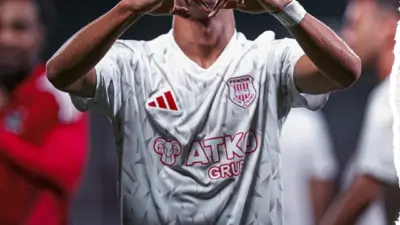 Bursaspor, Eyüpspor’un 19 yaşındaki milli sağ beki Hüseyin Maldar’ı kadrosuna