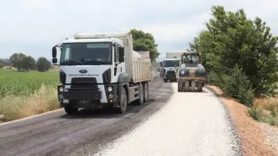 Bursa Büyükşehir Belediyesi, kırsal bölgelerde ulaşımı rahatlatacak yatırımlarına her geçen