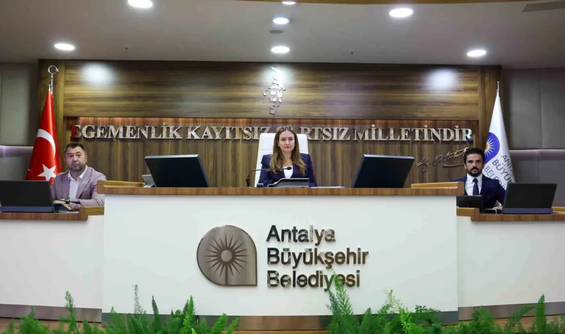 Antalya Büyükşehir Belediyesi Meclisi, oy birliğiyle Antalyaspor’a 20 milyon TL’lik