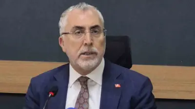 Çalışma ve Sosyal Güvenlik Bakanı Vedat Işıkhan, Ak parti İl