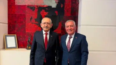 Manisa Milletvekili Özgür Özel’in CHP Grup toplantısında yeni parti kuracağını
