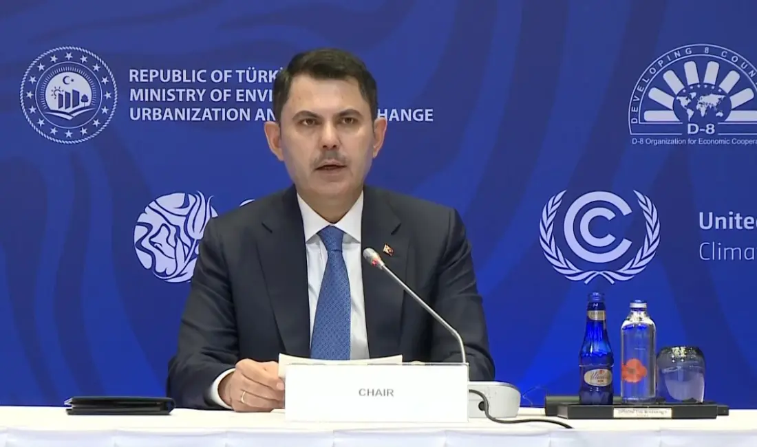 İstanbul’da D-8 Ülkeleri COP31 Toplantısı’nda konuşan COP31 Başkanı ve Çevre,