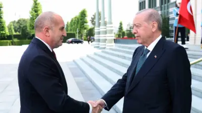 Cumhurbaşkanı Recep Tayyip Erdoğan, Bulgaristan Başbakanı Rumen Radev’i kabul etti.