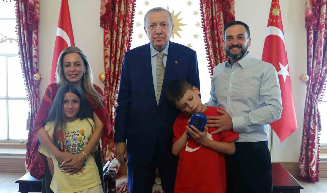 Cumhurbaşkanı Recep Tayyip Erdoğan, “Cake Not Hate (Nefret Etme, Kek