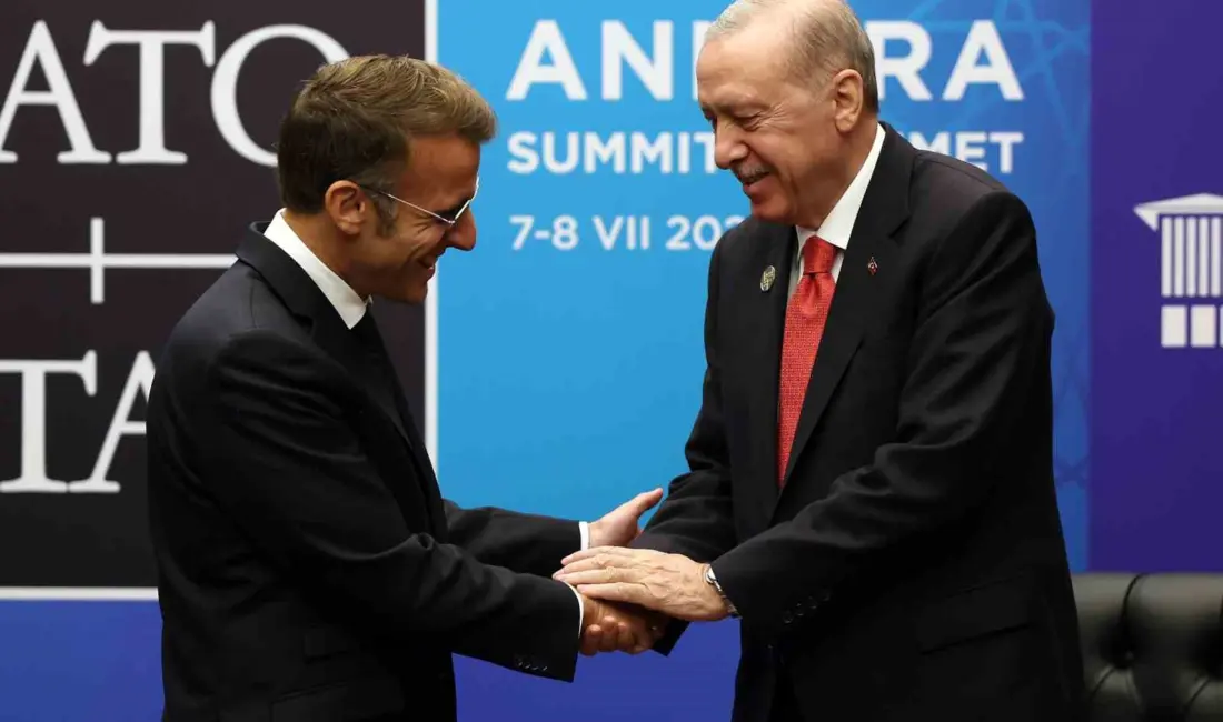 Cumhurbaşkanı Recep Tayyip Erdoğan, Fransa Cumhurbaşkanı Emmanuel Macron ile görüştü.