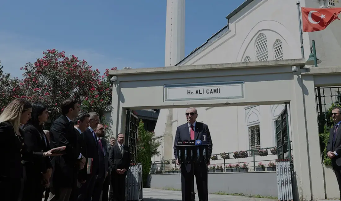 Cumhurbaşkanı Erdoğan, Hz. Ali Camii çıkışında Ayasofya'nın yıl dönümü, NATO