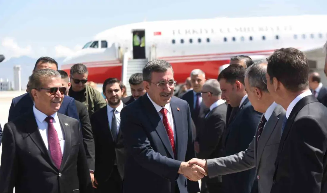 Cumhurbaşkanı Yardımcısı Cevdet Yılmaz, çeşitli temaslarda bulunmak üzere Kuzey Kıbrıs