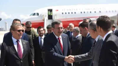 Cumhurbaşkanı Yardımcısı Cevdet Yılmaz, çeşitli temaslarda bulunmak üzere Kuzey Kıbrıs