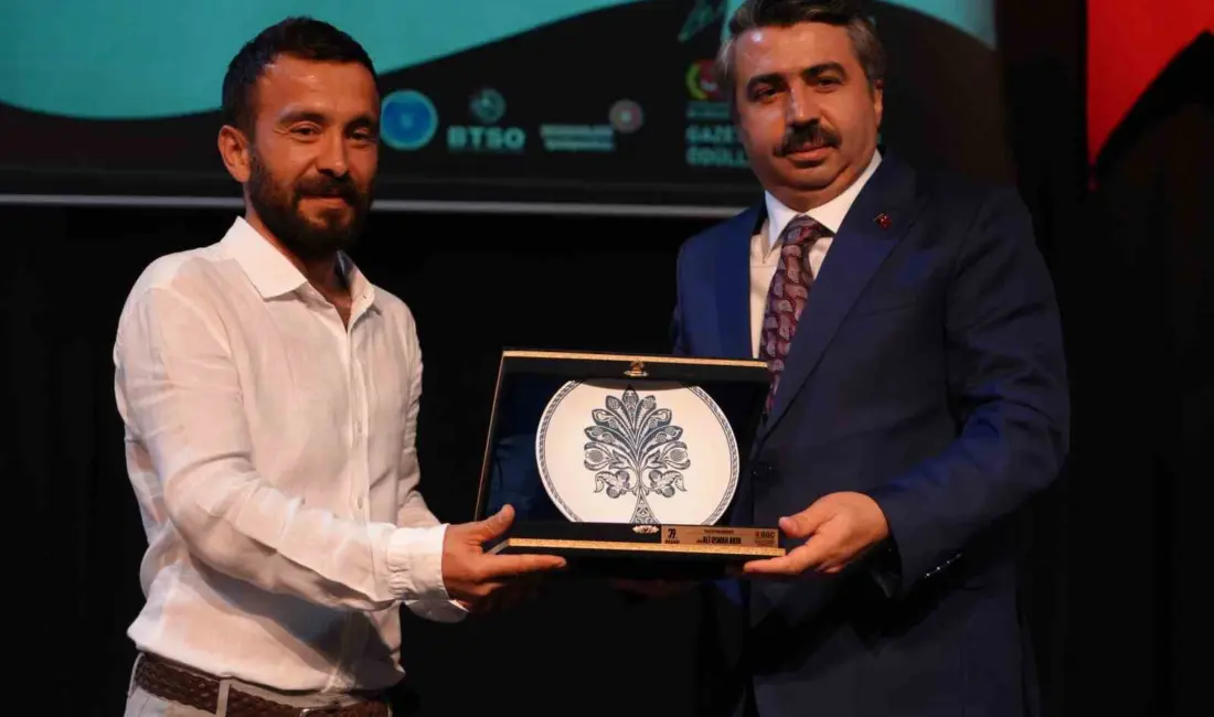 Bursa Gazeteciler Cemiyeti (BGC) tarafından düzenlenen Gazetecilik Başarı Ödülleri’nde İhlas