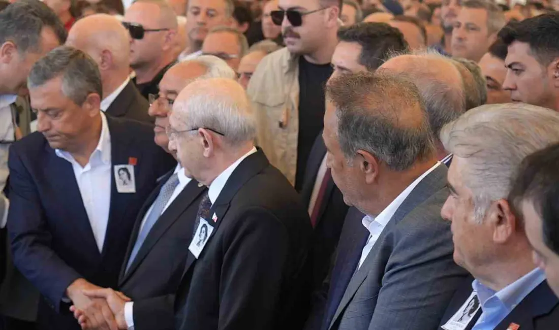 Eski Cumhuriyet Halk Partisi (CHP) Genel Başkanı Deniz Baykal’ın eşi