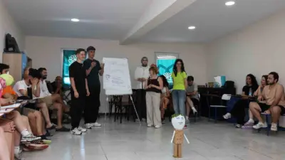 Nilüfer Belediyesi, gençlerin gönüllülük bilincini artırmak, doğayla iç içe vakit