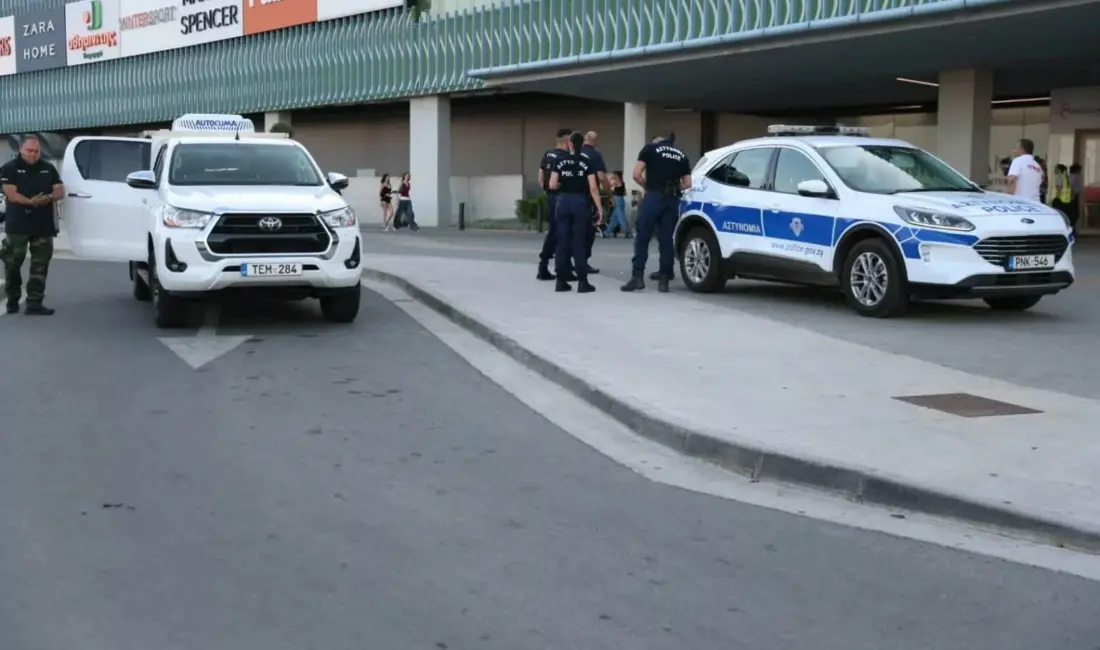 Güney Kıbrıs Rum Yönetimi’nin (GKRY) başkenti Lefkoşa’da bir alışveriş merkezi