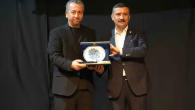 Bursa Gazeteciler Cemiyeti (BGC) tarafından düzenlenen Gazetecilik Başarı Ödülleri’nde İhlas