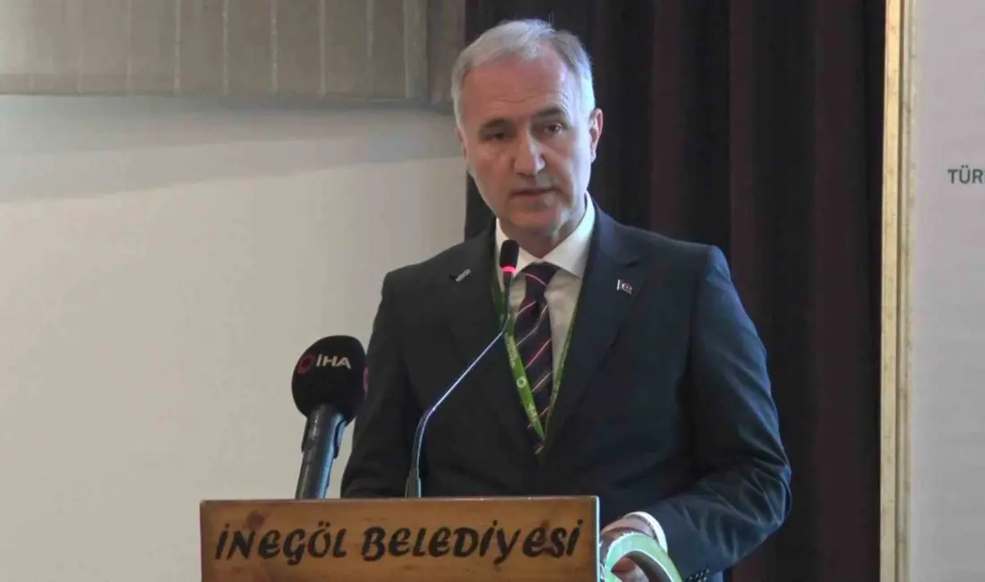 Bursa’nın İnegöl ilçesinde düzenlenen “COP İnegöl-İklim Değişikliği Yerel Taraflar Konferansı”nda