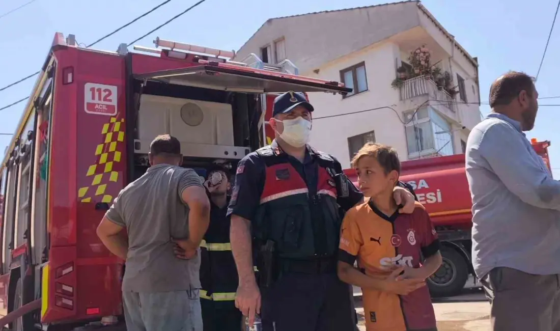 Bursa’nın İnegöl ilçesinde kanatlı hayvan yumurtalarının bulunduğu depoda çıkan yangın,