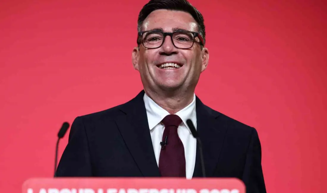 İngiltere’de milletvekili Andy Burnham İşçi Partisi’nin yeni lideri ilan edildi